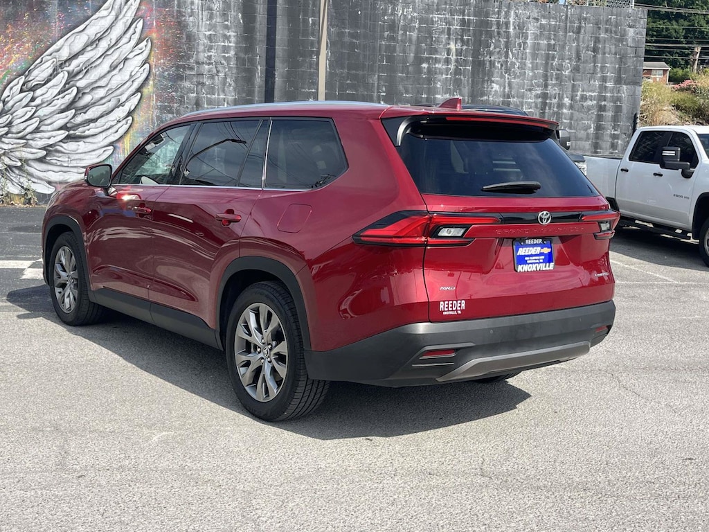 Used 2024 Toyota Grand Highlander XLE SUV