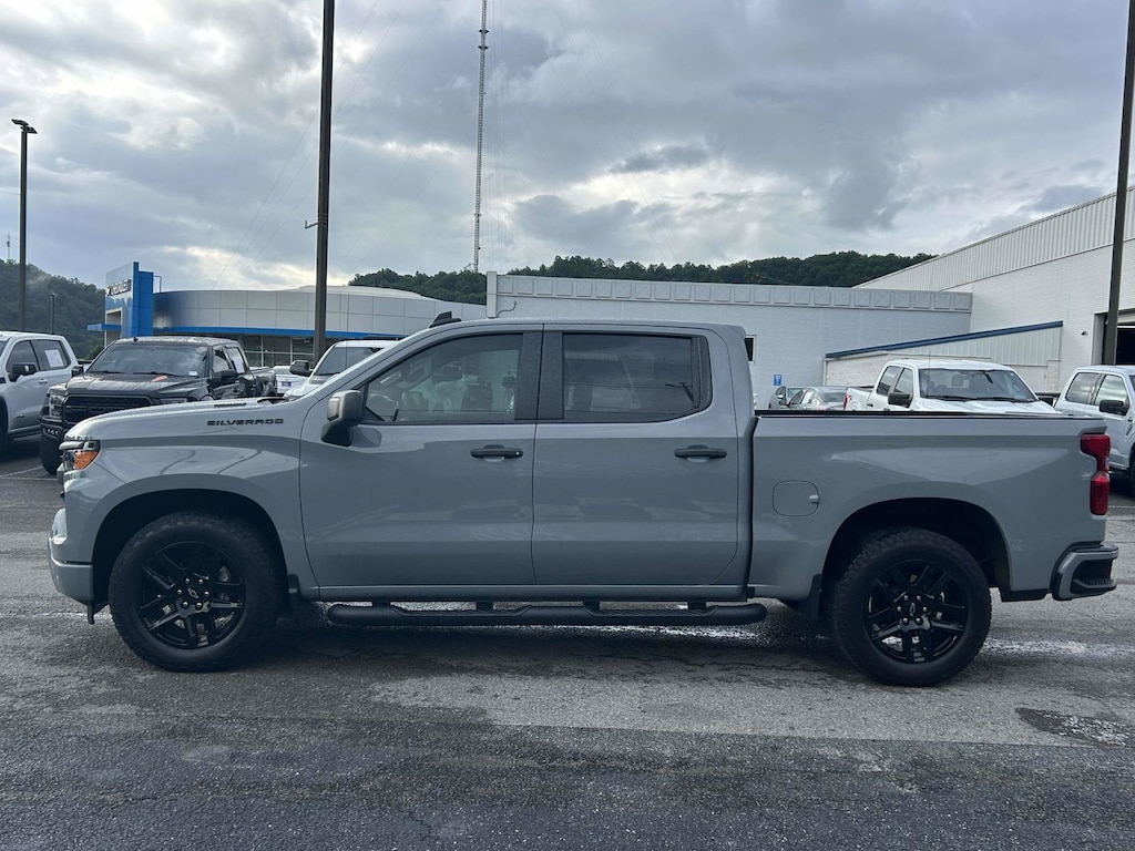 Used 2025 Chevrolet Silverado 1500 Custom Truck Crew Cab