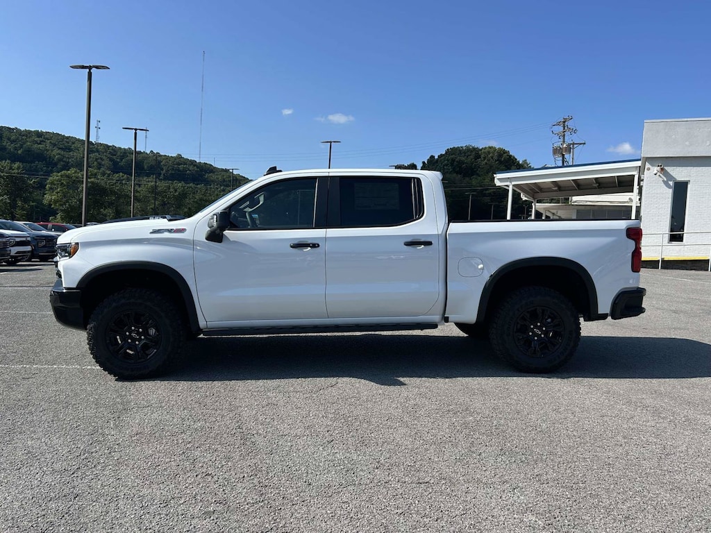 New 2026 Chevrolet Silverado 1500 ZR2 Truck