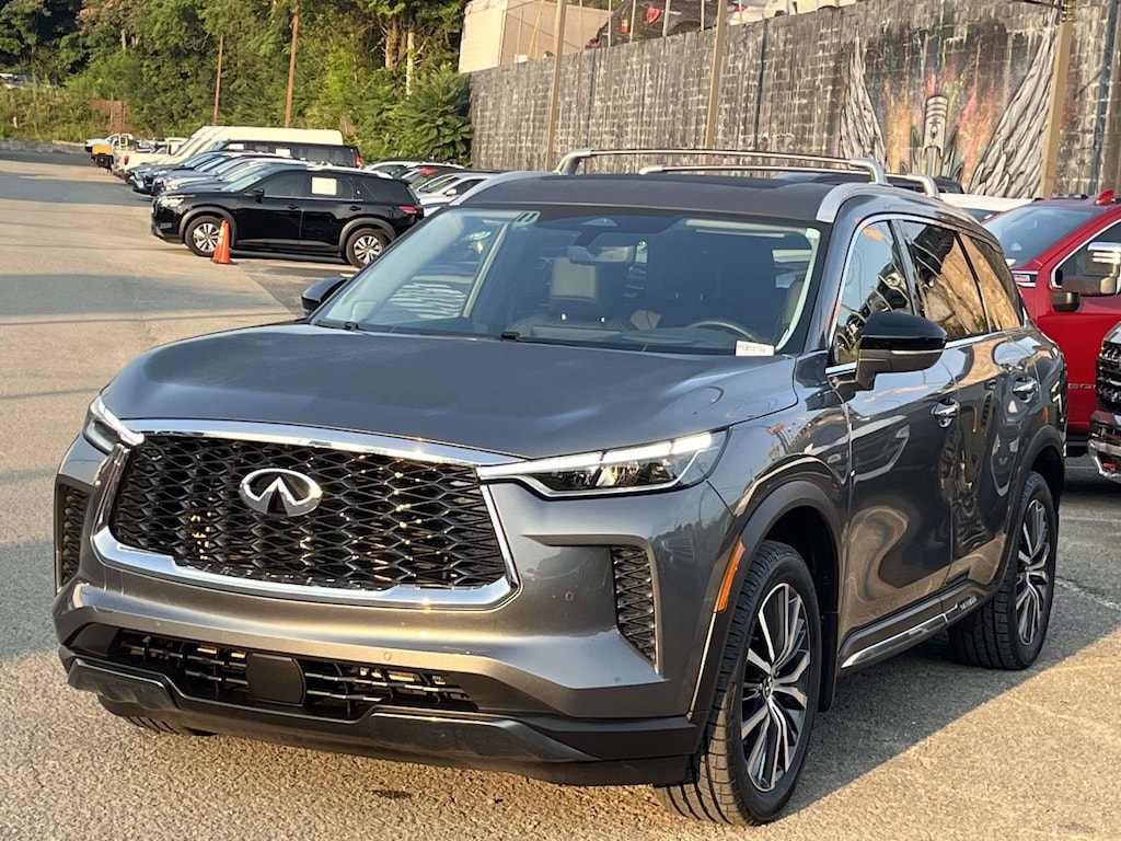 Used 2023 INFINITI QX60 Sensory SUV