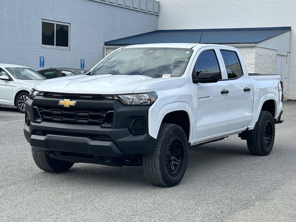 Used 2023 Chevrolet Colorado WT Truck Crew Cab