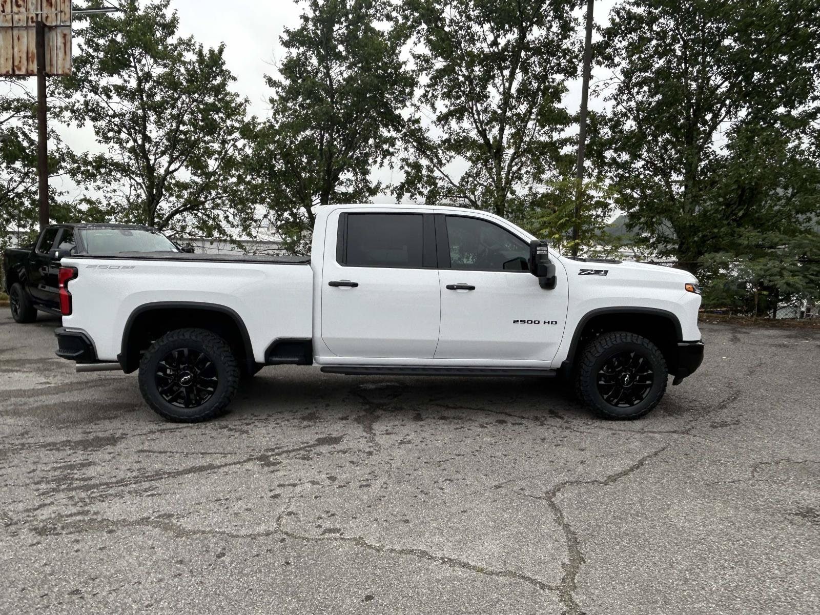 2026 Chevrolet Silverado 2500 HD LTZ - Photo 8