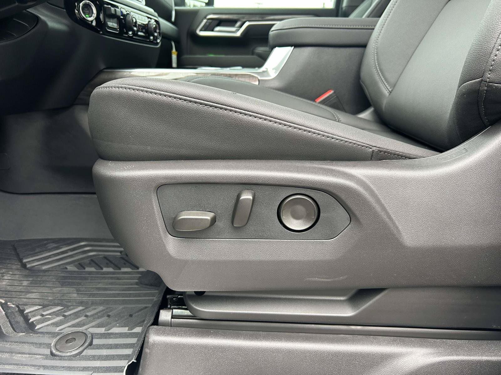 2026 Chevrolet Silverado 2500 HD LTZ - Photo 20
