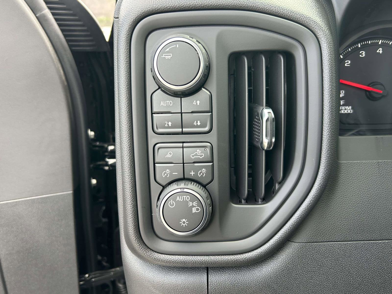 2026 Chevrolet Silverado 1500 Work Truck - Photo 17