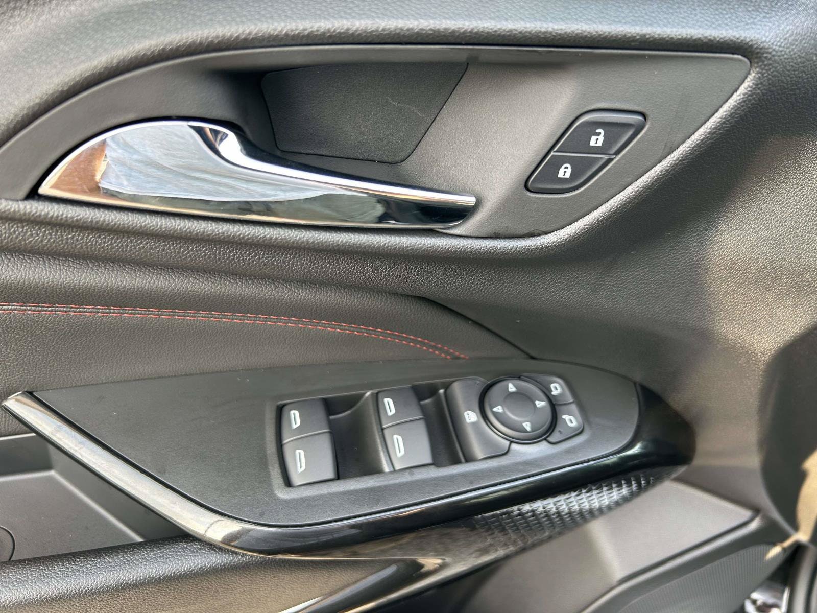 2026 Chevrolet Trax RS - Photo 19