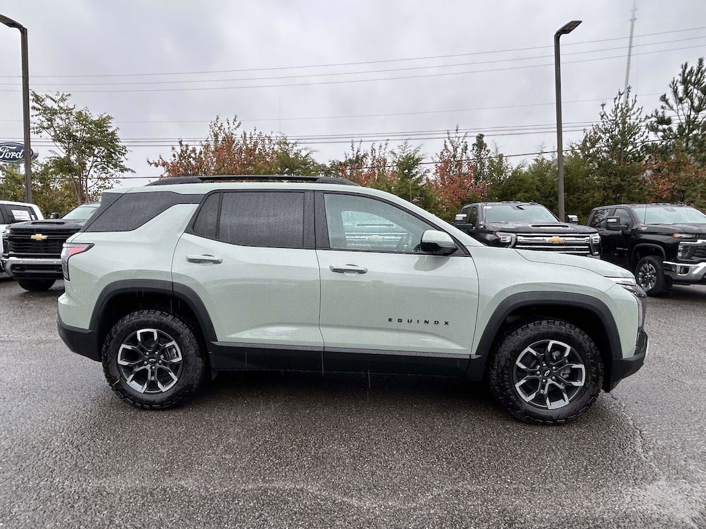 New 2026 Chevrolet Equinox Activ SUV