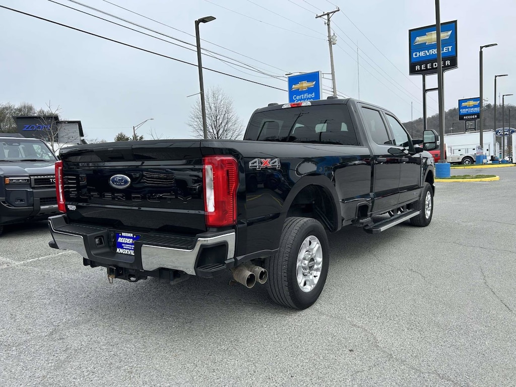 Used 2025 Ford Super Duty F-250 SRW XL Truck Crew Cab