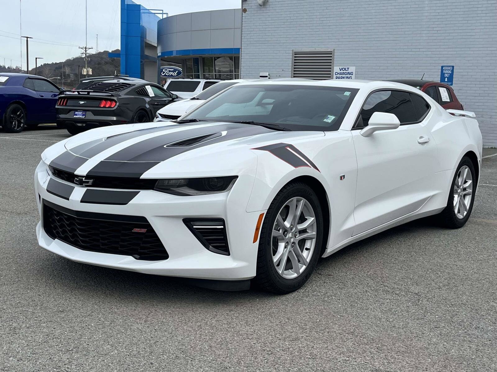 2018 Chevrolet Camaro 2SS photo 3