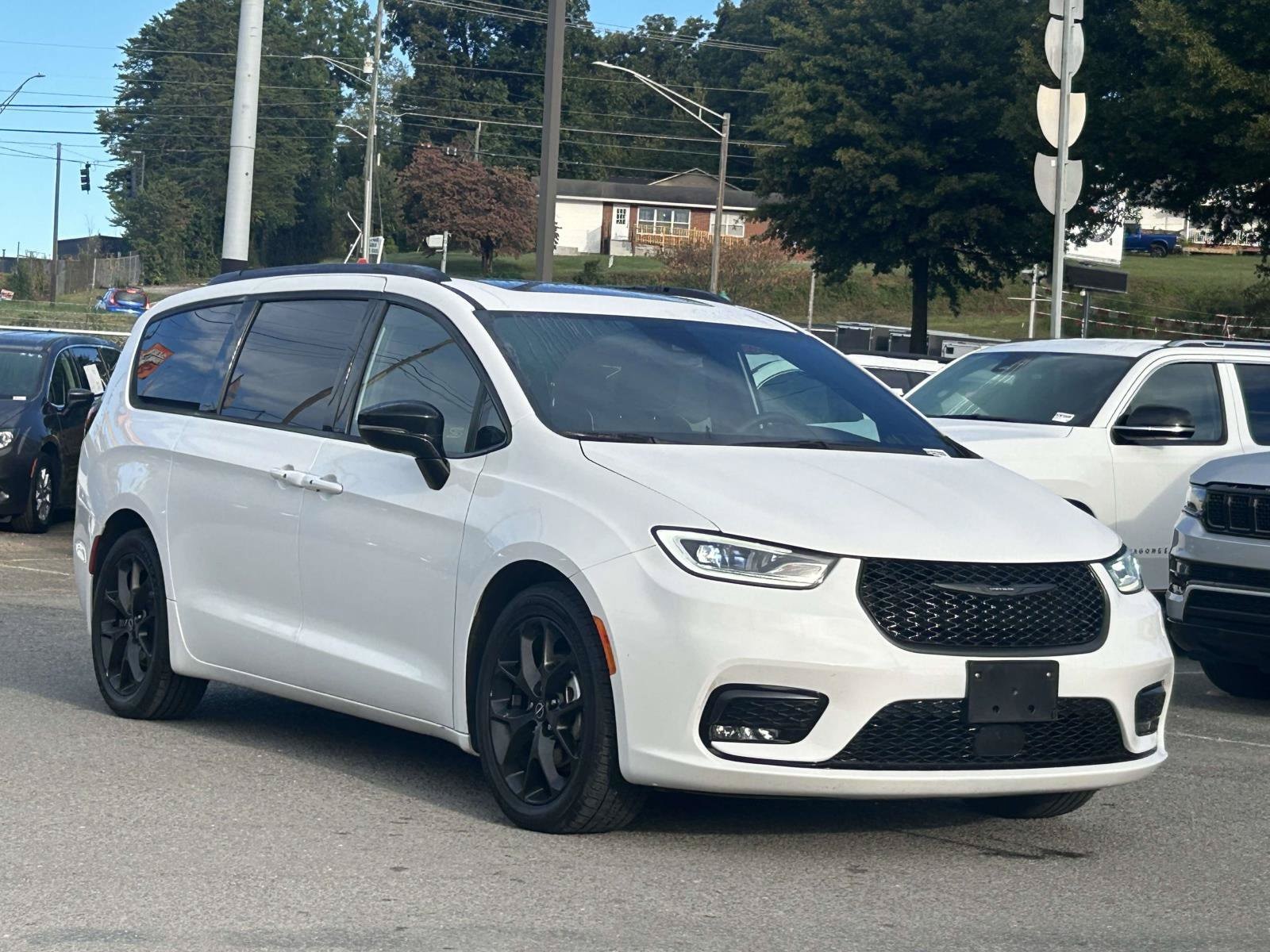2025 Chrysler Pacifica Limited