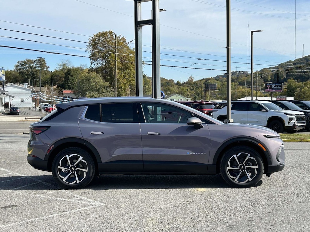New 2026 Chevrolet Equinox EV LT SUV