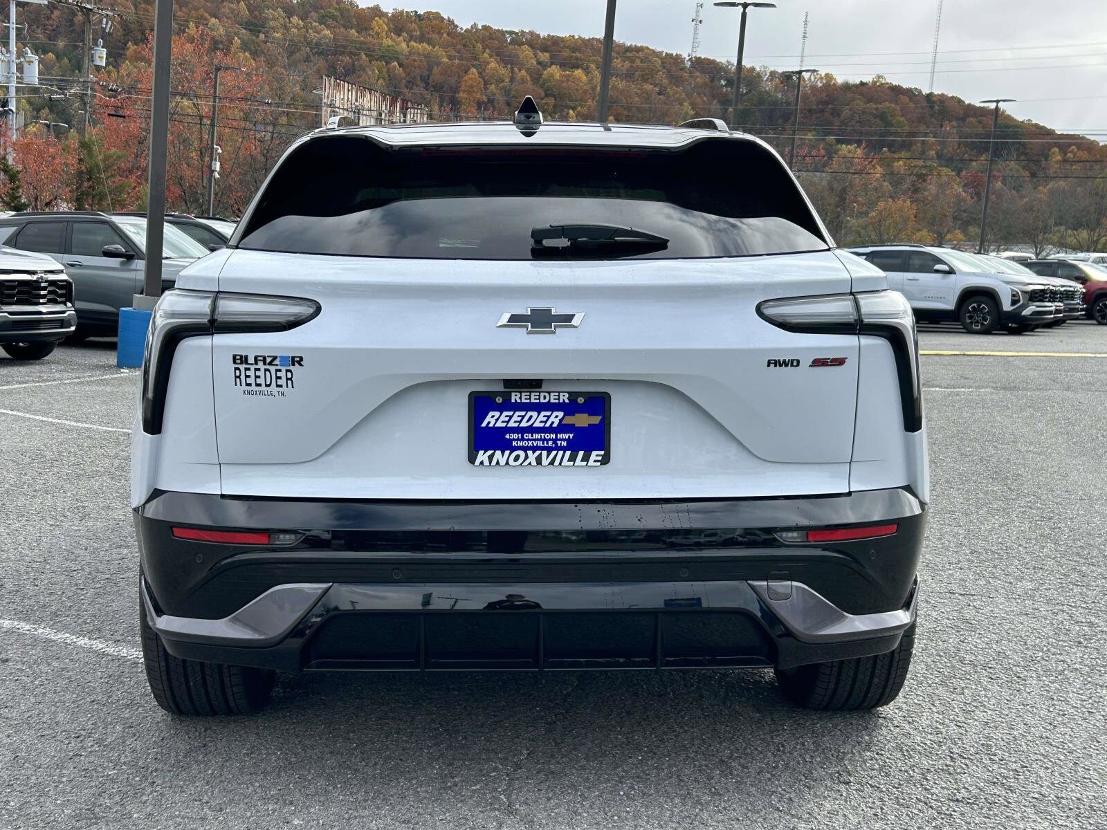 2026 Chevrolet Blazer EV photo 3