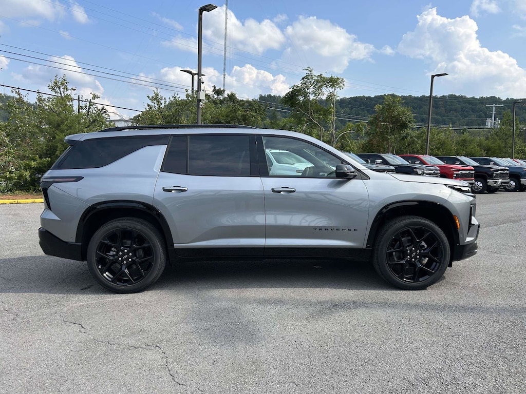 New 2026 Chevrolet Traverse RS SUV