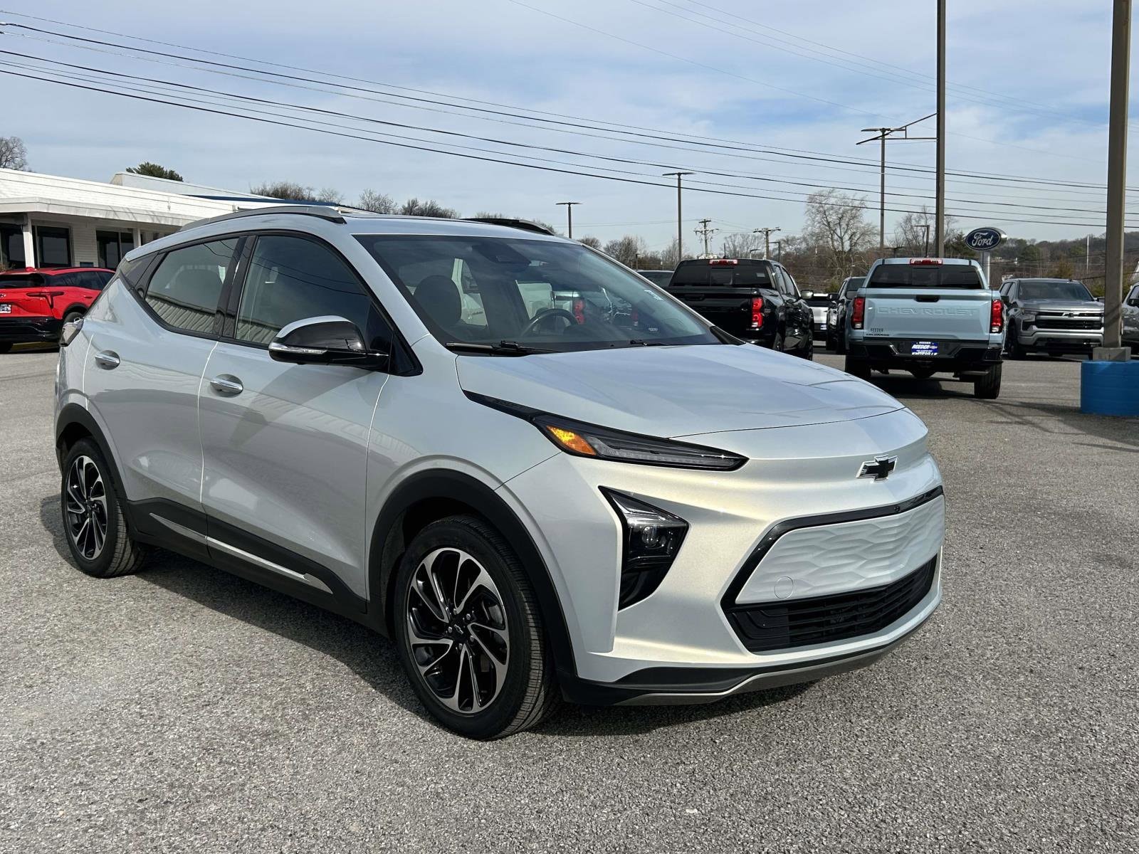2022 Chevrolet Bolt EUV Premier's photo