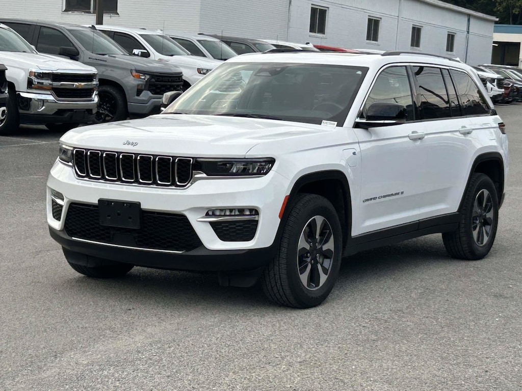 Used 2024 Jeep Grand Cherokee 4xe 4x4 SUV