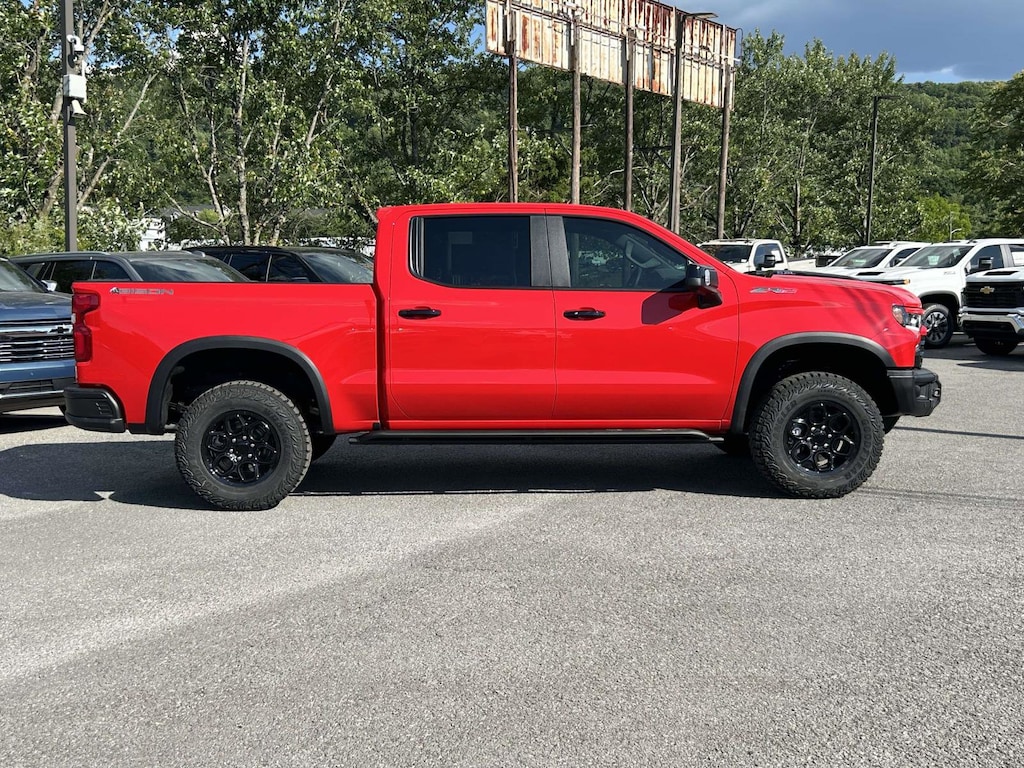 New 2026 Chevrolet Silverado 1500 ZR2 Truck