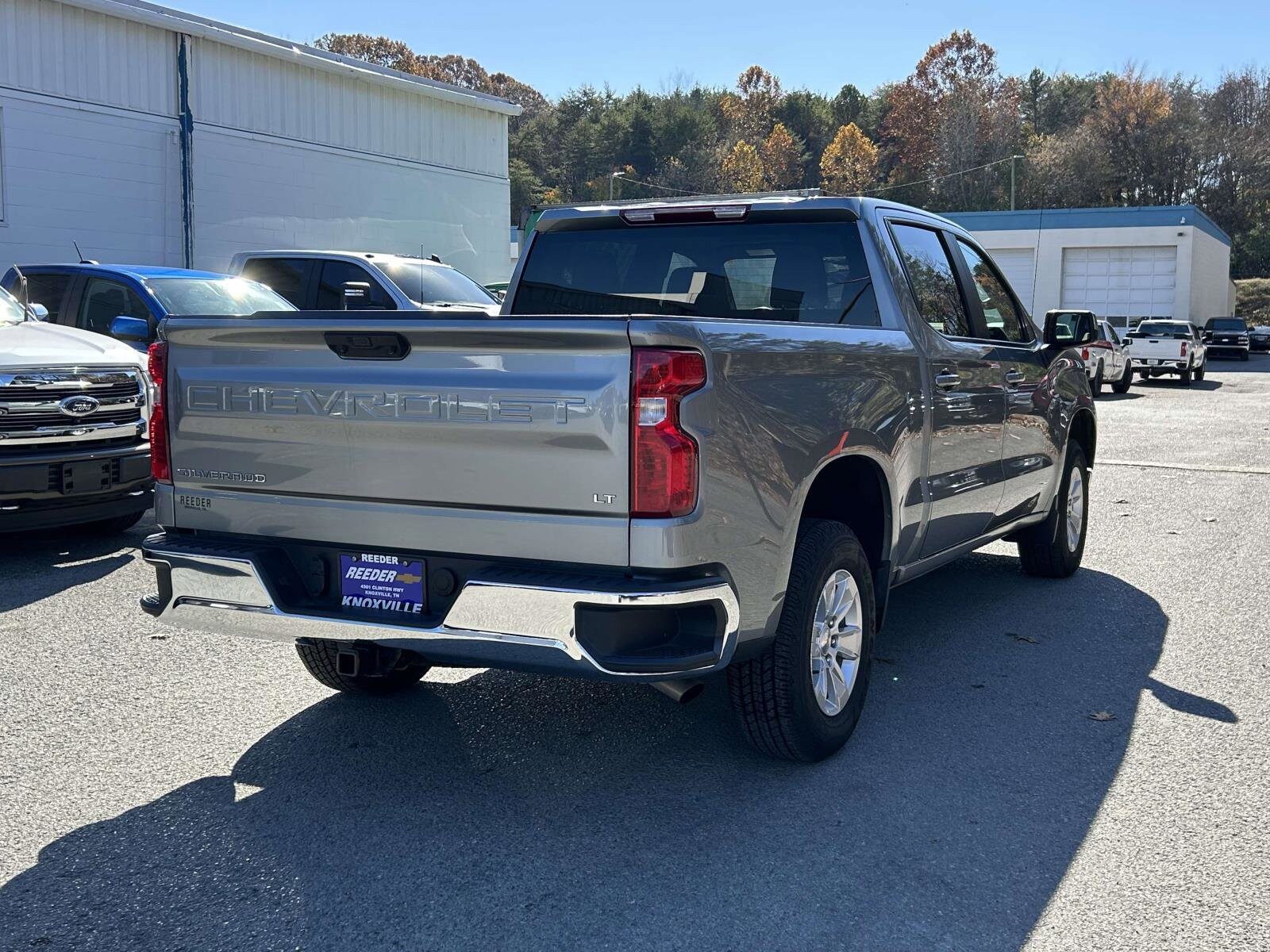 2024 Chevrolet Silverado 1500 LT photo 2
