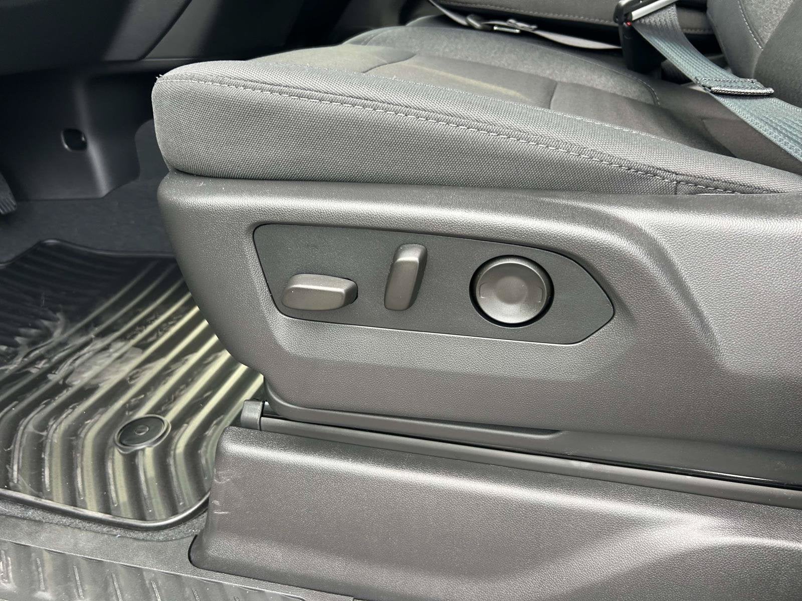 2026 Chevrolet Silverado 2500 HD Custom - Photo 20