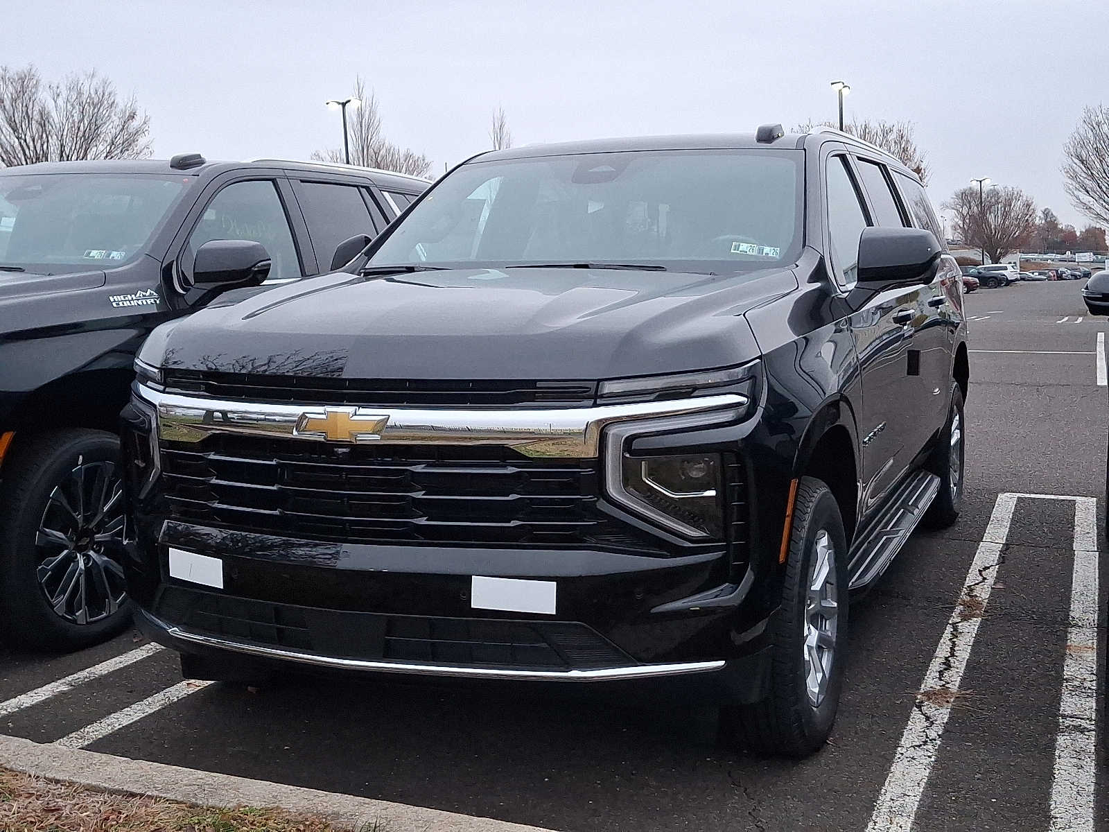 2026 Chevrolet Suburban LS photo 2