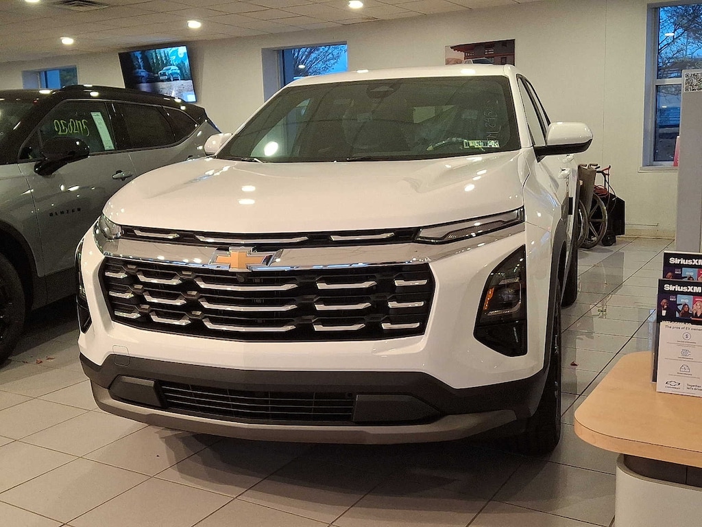 New 2026 Chevrolet Equinox LT SUV