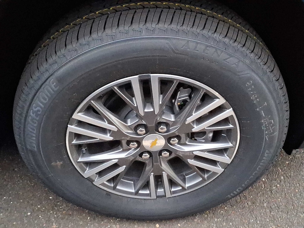 New 2026 Chevrolet Traverse LT SUV