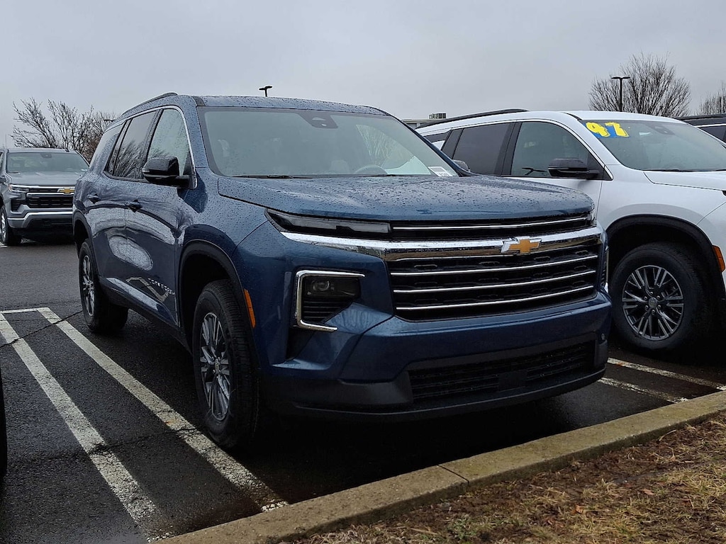 New 2026 Chevrolet Traverse LT SUV