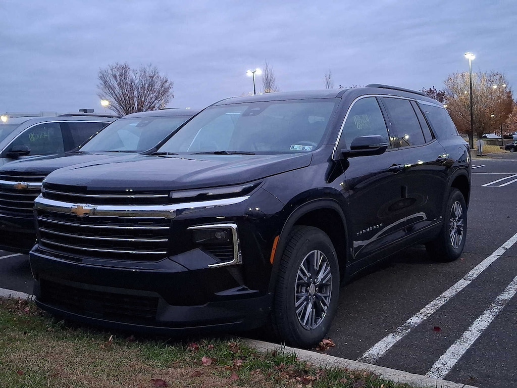 New 2026 Chevrolet Traverse LT SUV