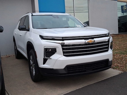 2026 Chevrolet Traverse LT SUV