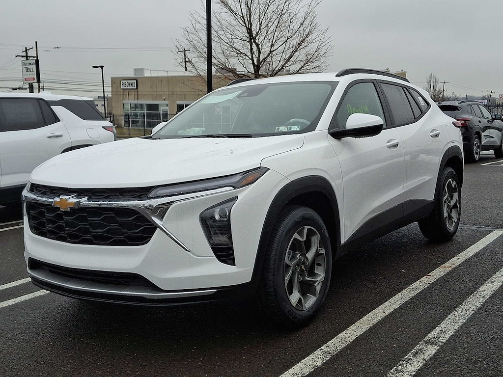 New 2026 Chevrolet Trax LT SUV
