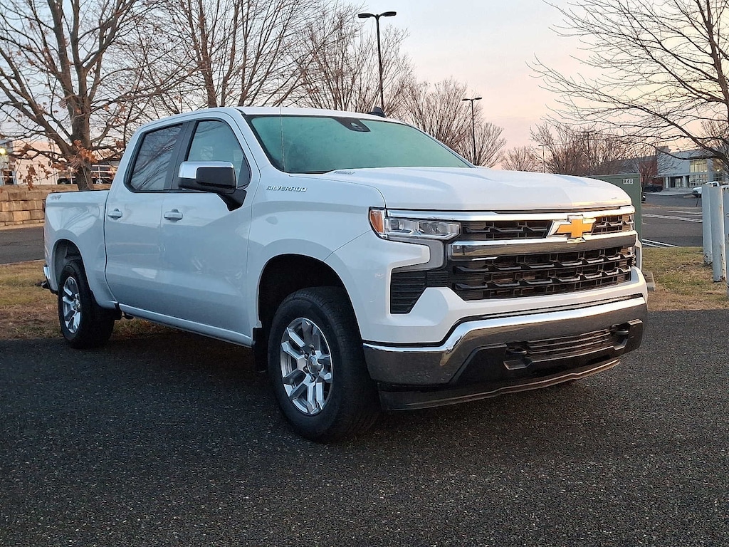 New 2026 Chevrolet Silverado 1500 LT (2FL) Truck