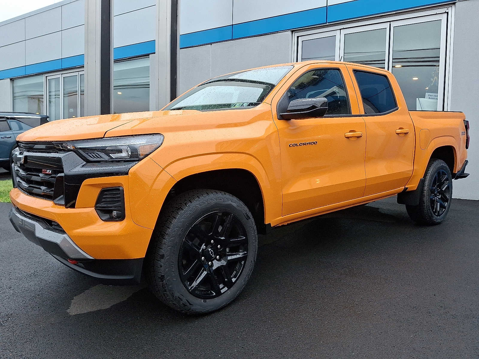 2025 Chevrolet Colorado Z71 photo 3