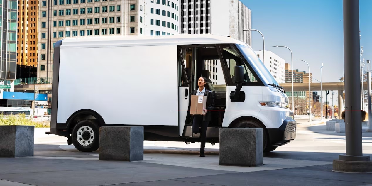2025-Chevy-BrightDrop.jpg