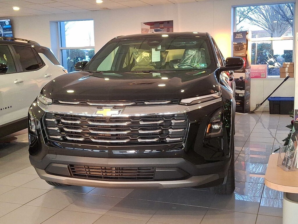 New 2026 Chevrolet Equinox LT SUV