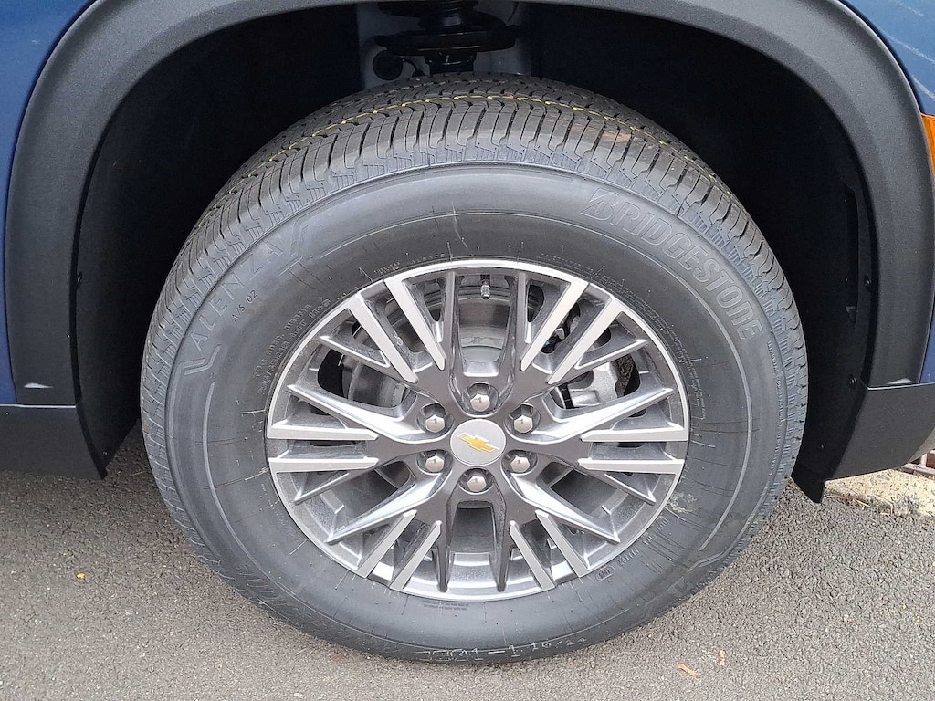 New 2026 Chevrolet Traverse LT SUV