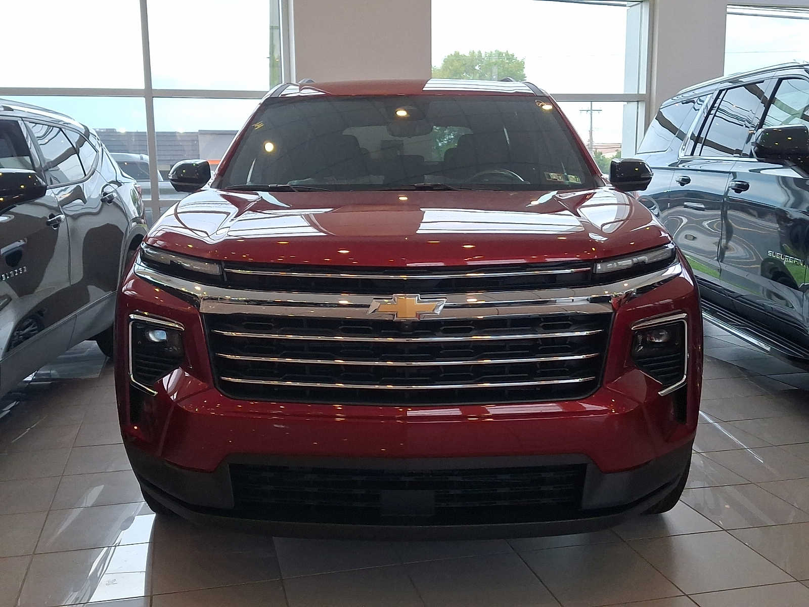 2027 Chevrolet Traverse LT - Photo 2