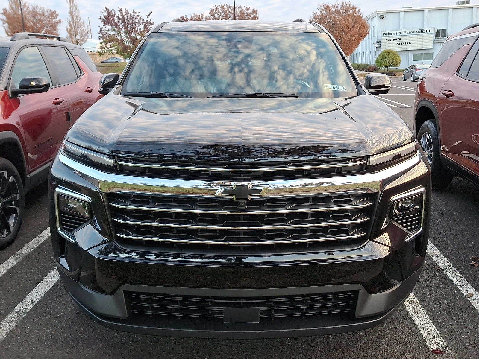 2026 Chevrolet Traverse photo 2