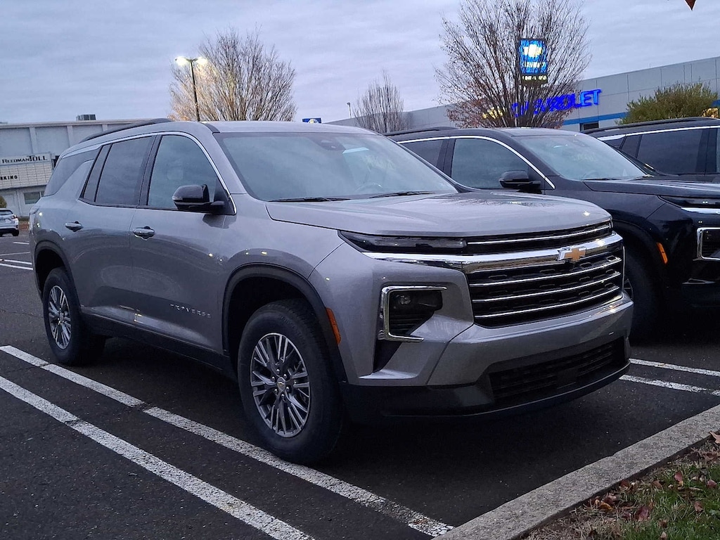 New 2026 Chevrolet Traverse LT SUV