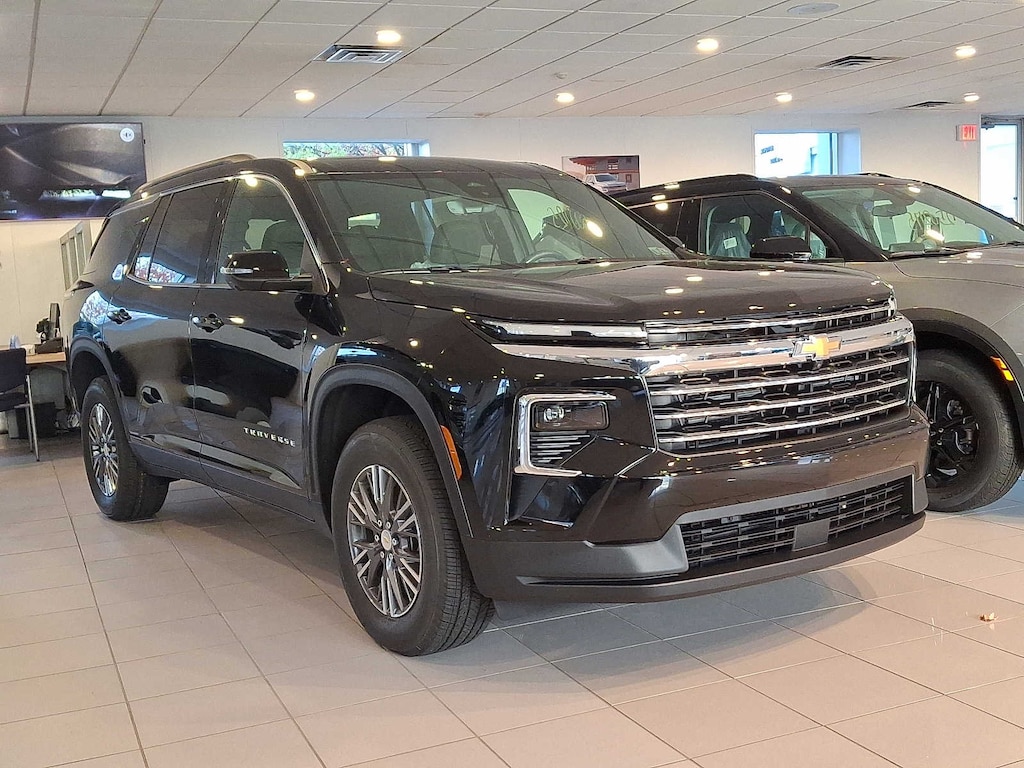 New 2026 Chevrolet Traverse LT SUV