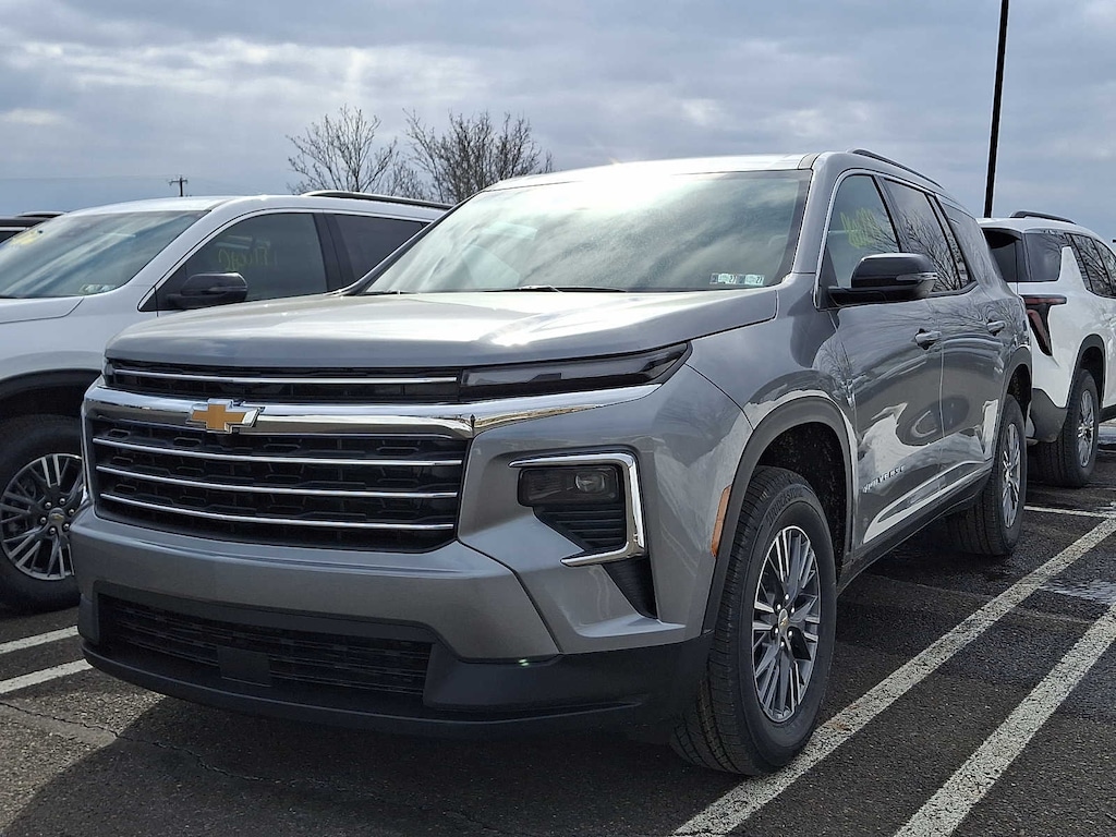 New 2026 Chevrolet Traverse LT SUV