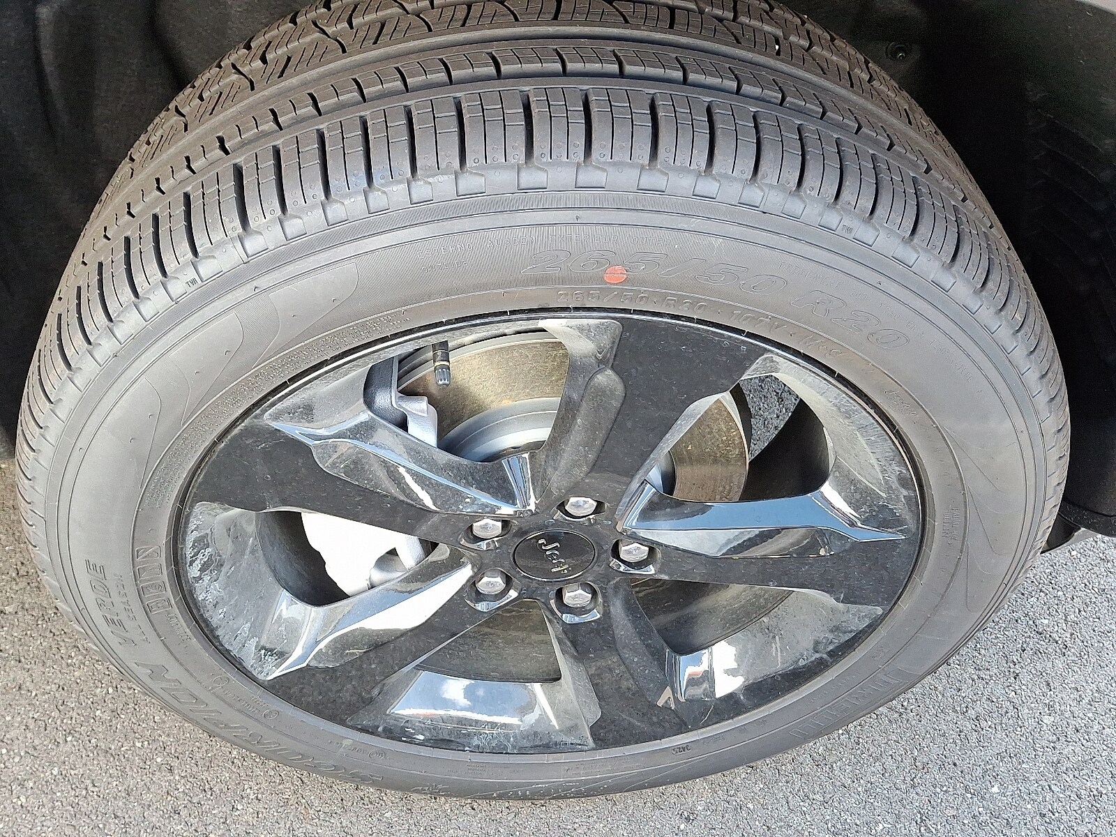 2025 Jeep Grand Cherokee Limited photo 3