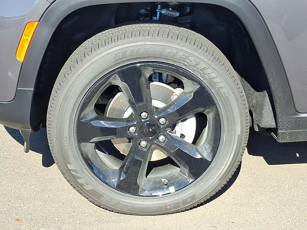 New 2025 Jeep Grand Cherokee Altitude X 4x4 Sport Utility