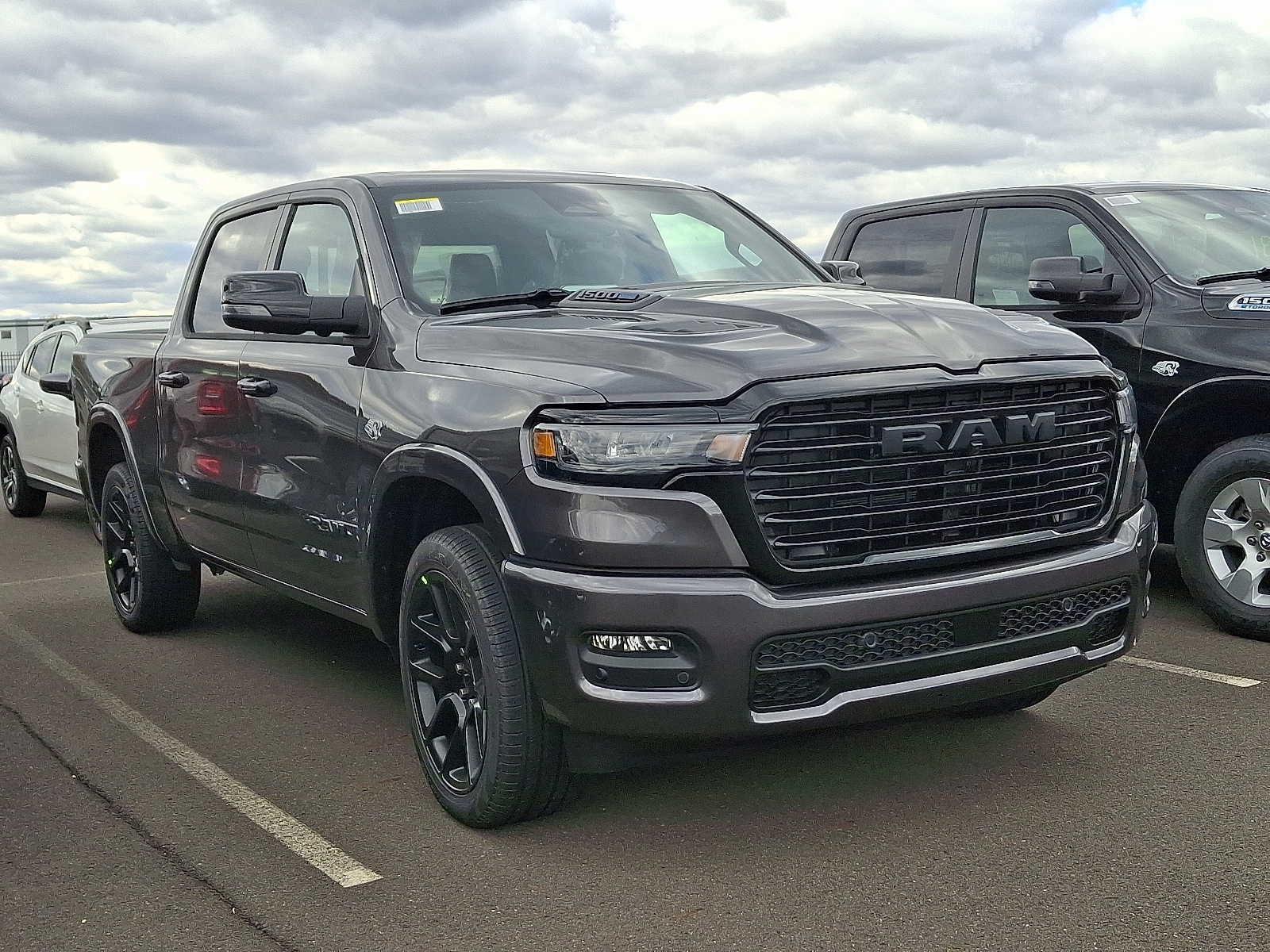 2026 RAM Ram 1500 Pickup Laramie's photo