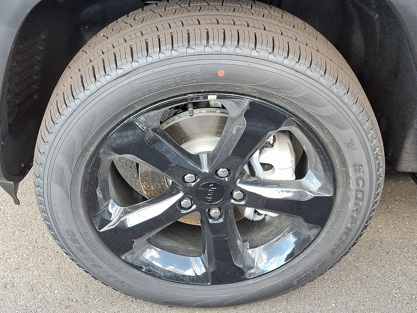 2025 Jeep Grand Cherokee Limited photo 3