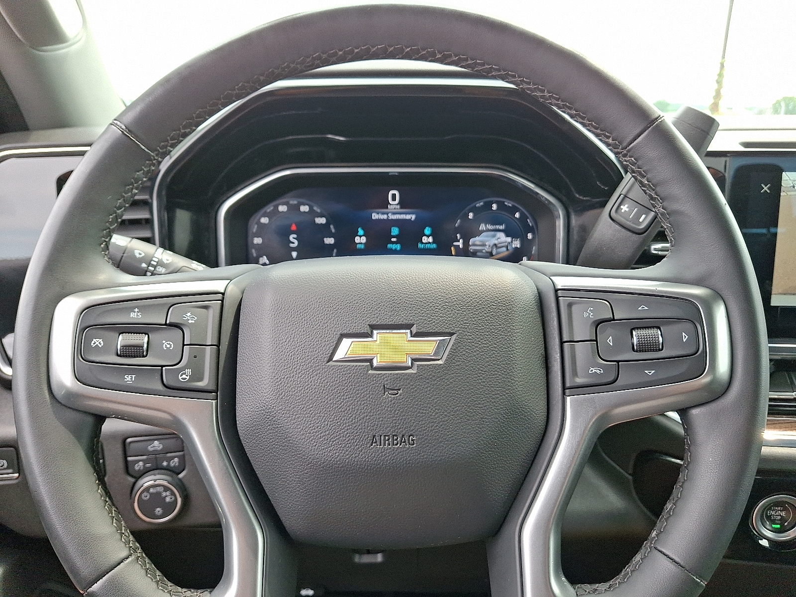 2024 Chevrolet Silverado 1500 LT - Photo 19