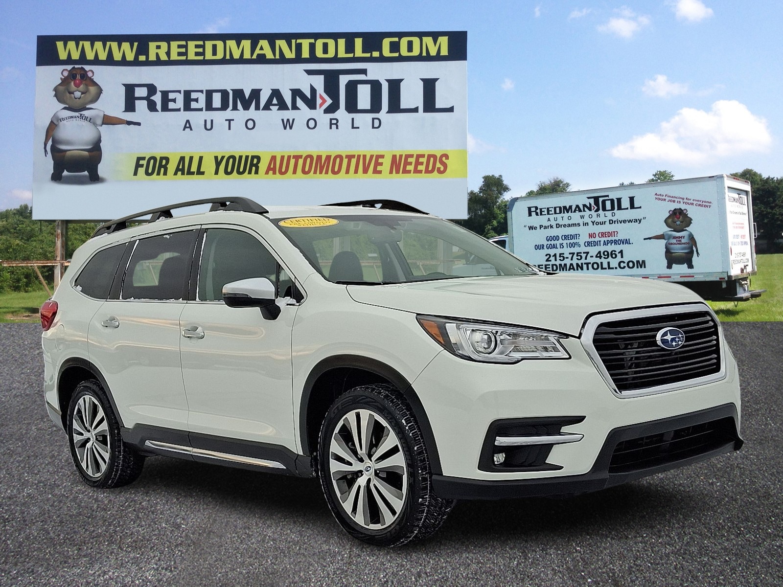 2022 Subaru Ascent Touring's photo