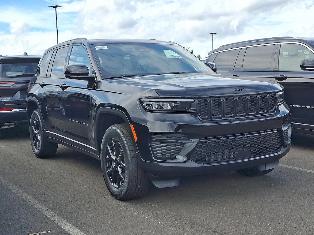 New 2025 Jeep Grand Cherokee Altitude X 4x4 Sport Utility