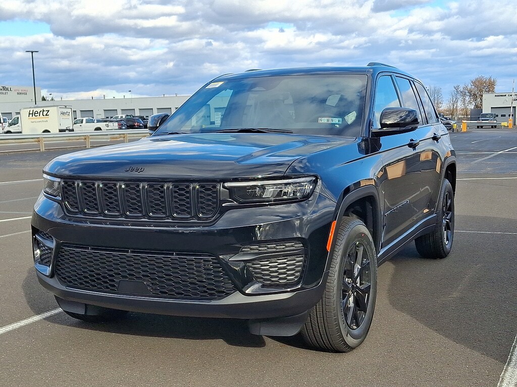 New 2025 Jeep Grand Cherokee Altitude X 4x4 Sport Utility