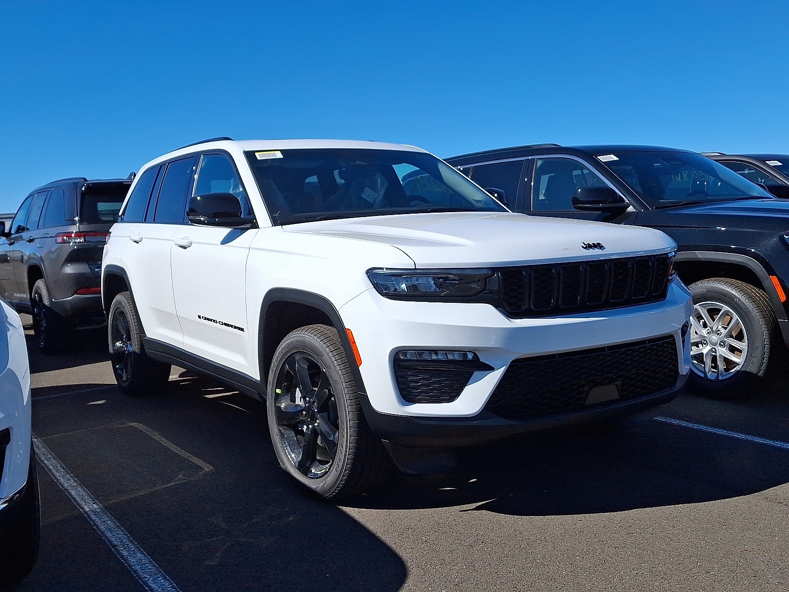 2025 Jeep Grand Cherokee Limited's photo