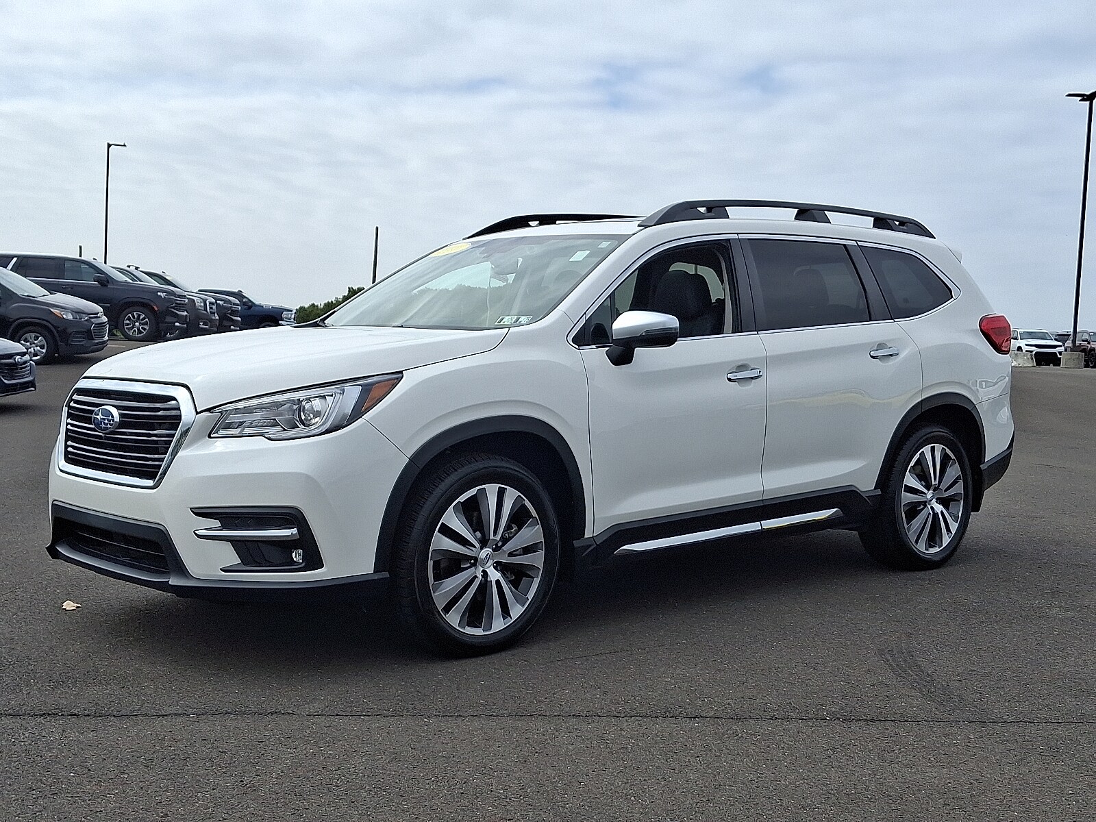 2021 Subaru Ascent Touring photo 2