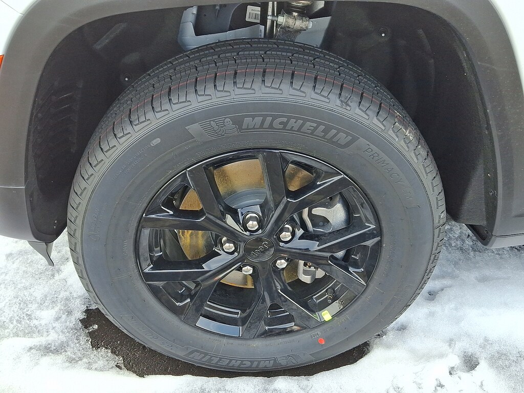 New 2026 Jeep Grand Cherokee L Altitude 4x4 Sport Utility