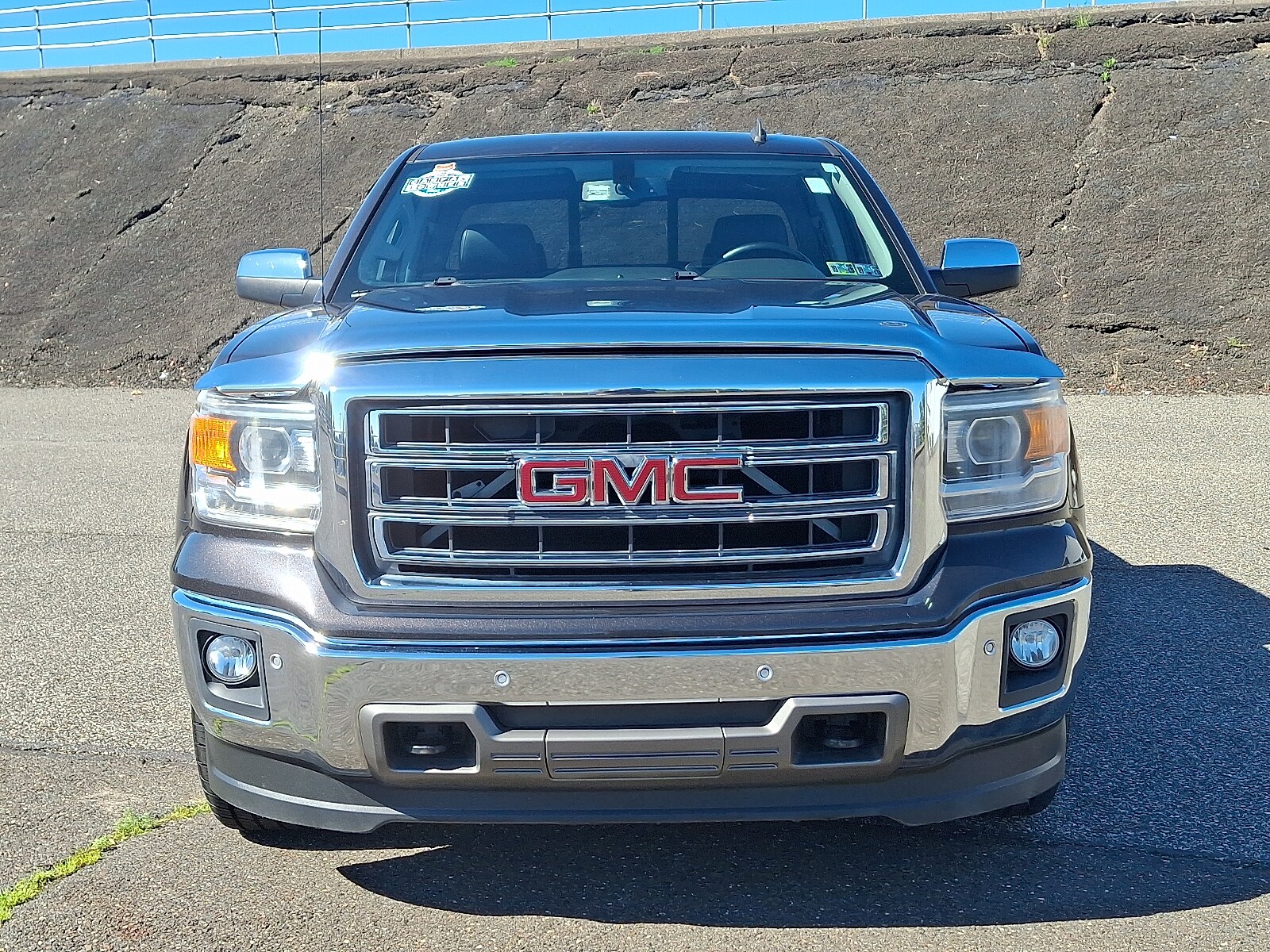 2014 Gmc Sierra 1500 SLT photo 2